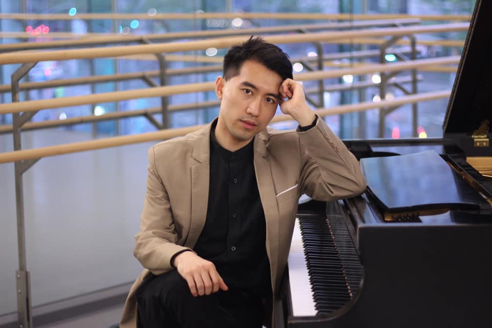 getclassical's tweet image. blogcritics.org/pianist-rixian…
