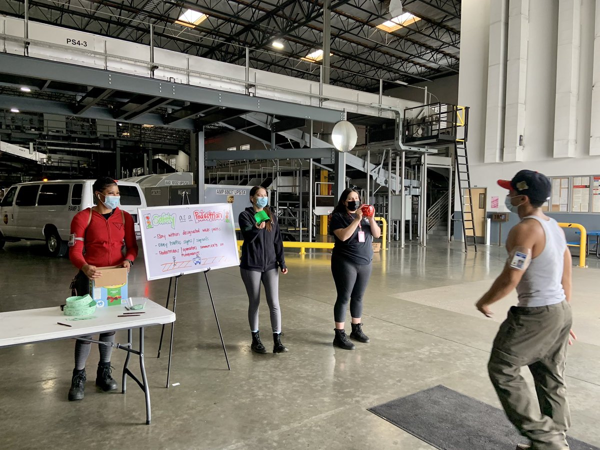 Audrey VandenBosch @SafetySupervisor (@audreyvb3) on Twitter photo <a href="/WAHCATWILIGHT/">WAHCHATWIš”</a> Safety team is playing Red Light, Green Light at the entrance to remind everyone about the rules of being a safe pedestrian. #SafetyFirst #RedLightGreenLight #safewalkpaths <a href="/shoffman80/">Stefanie Hoffman-Alzaga</a> <a href="/mboden69/">Mark Boden</a> <a href="/melirere/">Melinda Herrera</a> <a href="/Shelby2017goair/">Shelby Jackson-Fox</a> <a href="/GregPietrek/">Greg Pietrek</a> <a href="/WAHCATWILIGHT/">WAHCHATWIš”</a> Safety team is playing Red Light, Green Light at the entrance to remind everyone about the rules of being a safe pedestrian. #SafetyFirst #RedLightGreenLight #safewalkpaths <a href="/shoffman80/">Stefanie Hoffman-Alzaga</a> <a href="/mboden69/">Mark Boden</a> <a href="/melirere/">Melinda Herrera</a> <a href="/Shelby2017goair/">Shelby Jackson-Fox</a> <a href="/GregPietrek/">Greg Pietrek</a>