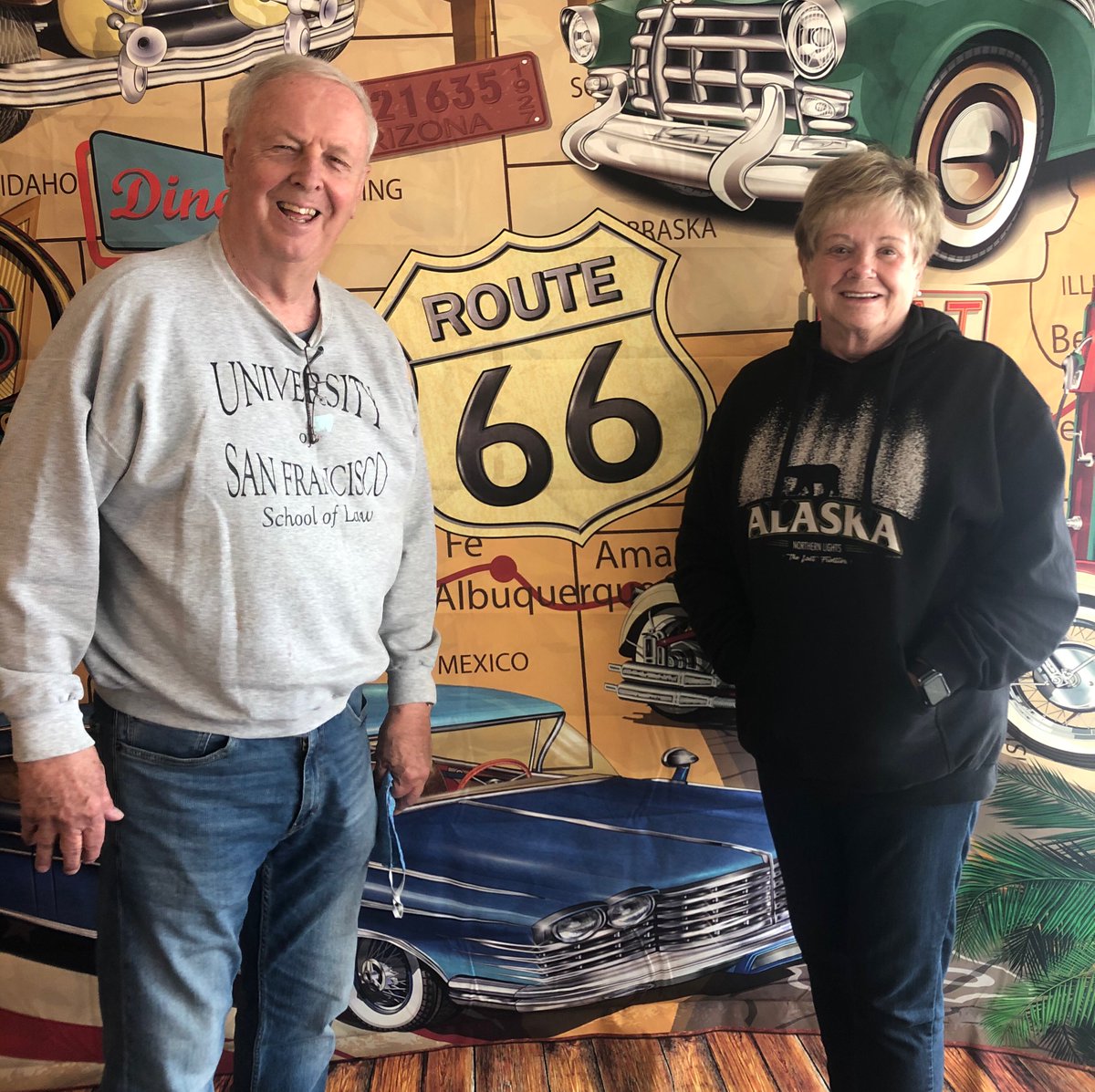 Carthage_MO's tweet photo. Bob and Pam are driving the whole route from Chicago to California! #route66 #visitcarthage #visitcarthagemo https://t.co/JQGBY4Zcg1