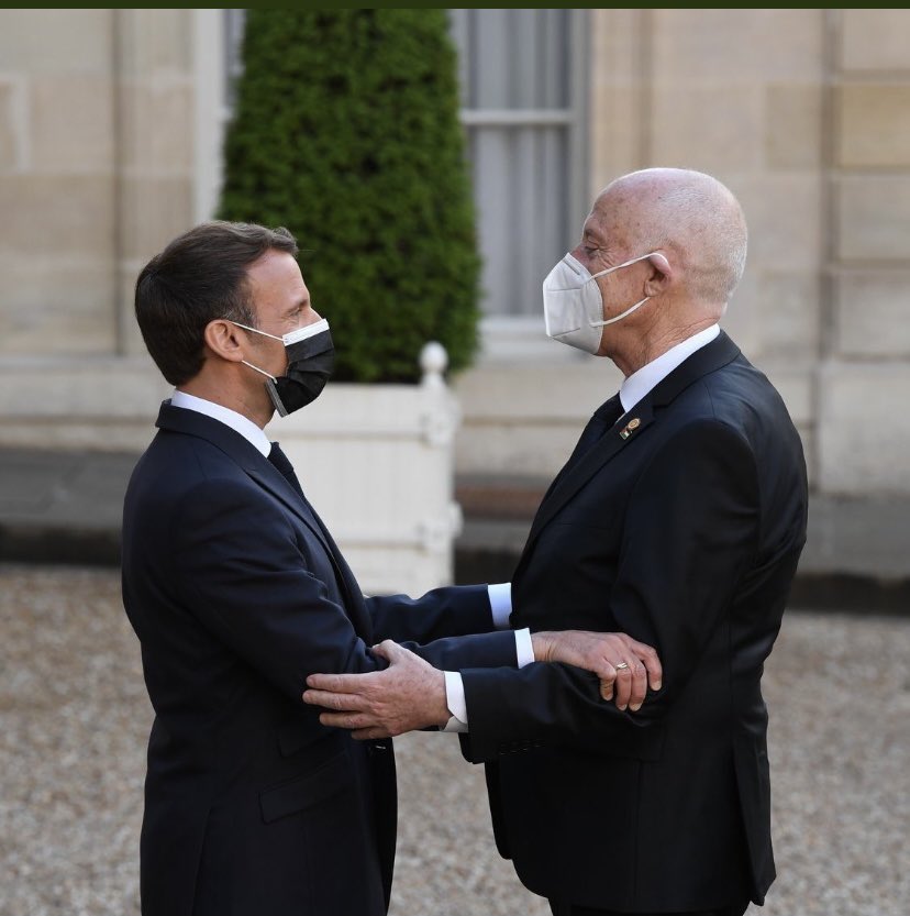 SawtQods's tweet image. 🇵🇸 🇹🇳 | Le président tunisien a été reçu à l’Elysée ce matin. Il arborait un drapeau palestinien sur sa veste.