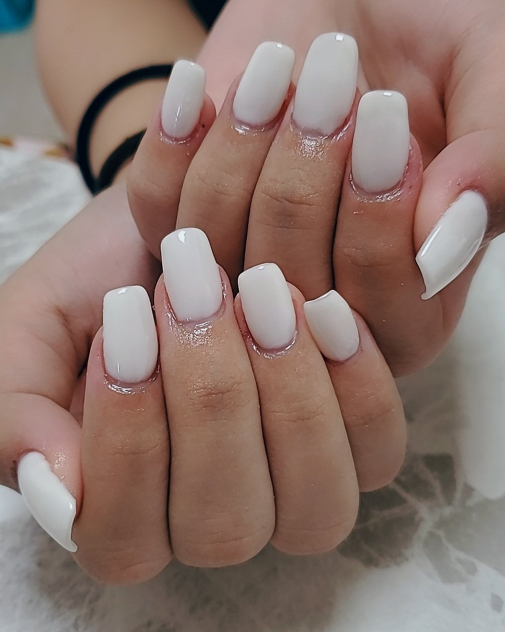 Anno Nail 少し長さ出ししてホワイトネイル しかも高校生のお客様 ありがとうございます 沖縄ネイル 自宅ネイルサロン 自宅サロン 長さ出し スカルプ アクリル アプレ ジェル スカルプデザイン アプレデザイン ホワイトネイル