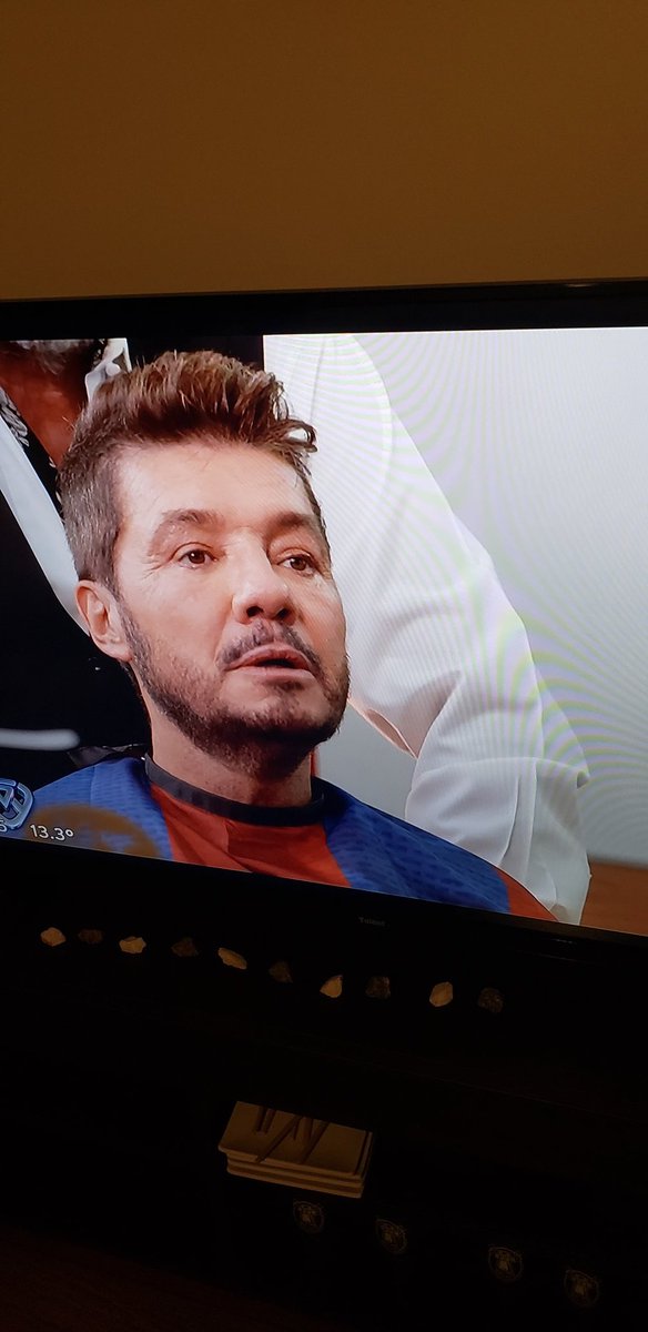 CaslaAndre's tweet photo. @cuervotinelli  deja de robar con san lorenzo hdp https://t.co/hGgc6HHut0