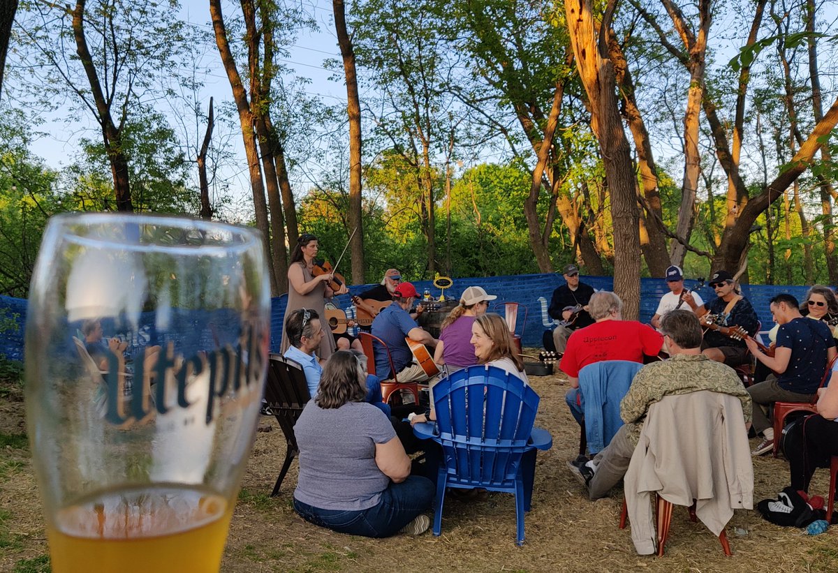 DanielJustesen's tweet photo. Getting normal in the #BeerGarden return of the monthly acoustic jam session. Walk in and sit in. 3rd Monday of the month BTW those are all players. #LiveMusic #AsTheBuzzBuilds at @UtepilsBrewing https://t.co/JGJkAt62Ex