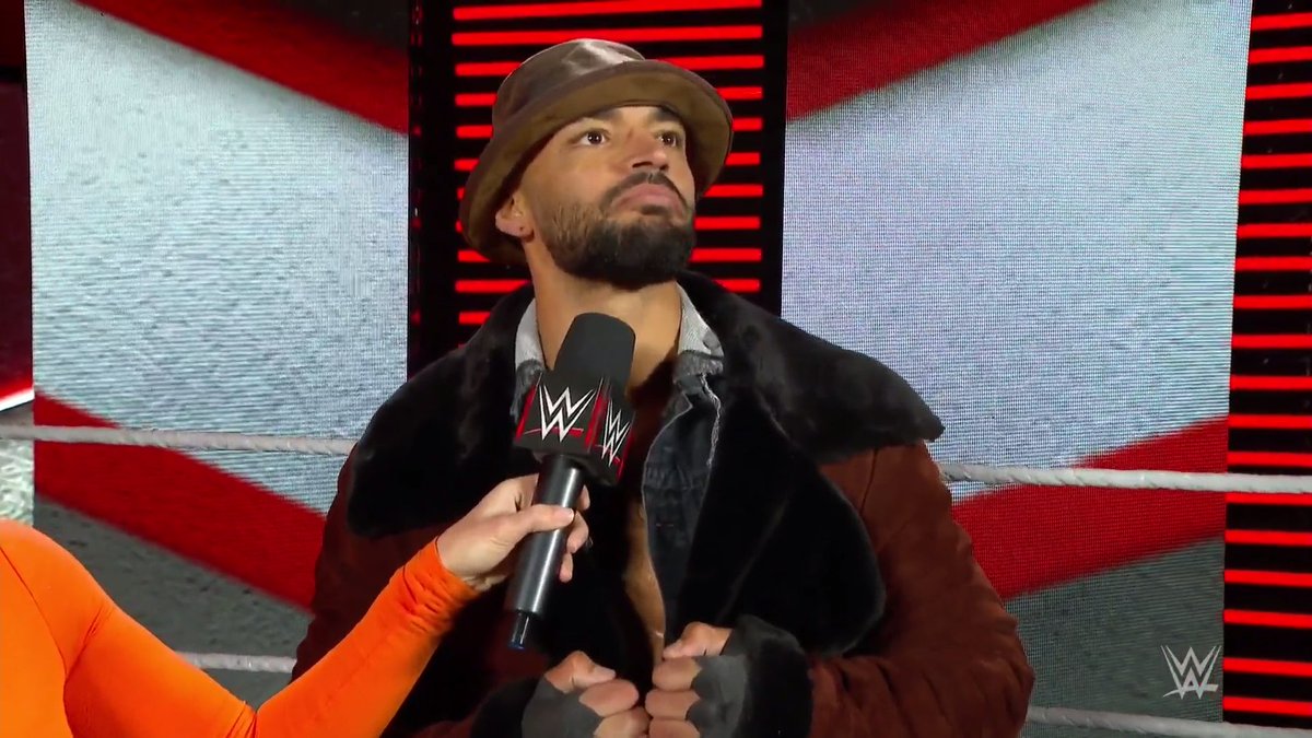 WWE's tweet photo. The Celtic Warrior @KingRicochet?! 😂
#WWERaw https://t.co/Dz8W7G9mdP