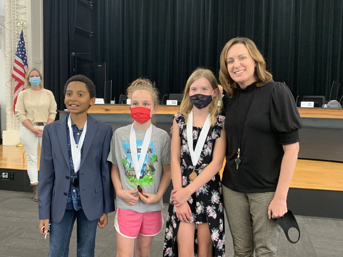 Our Team Masked Scientist from @RayeMcCoyGISD placed third in the Elementary Level Scientific Challenge and went on to place 8th in the state Texas DI virtual competition. Congratulations to students: Sara Haferkamp, Macy Bull, & Preston Bernard!