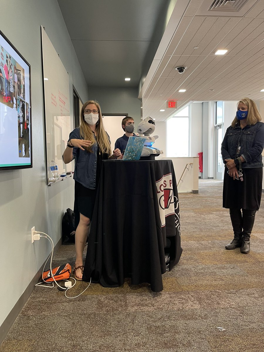 InnovatetoElev2's tweet photo. Innovation 2 Elevate presentation is underway!  Thank you to our community partners and businesses that have supported this work with the @ICSVVSD @SVVSDSpecialEd https://t.co/ONAQaWiuOM
