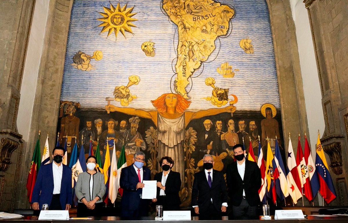 Seccion36Ofic's tweet photo. #TodosSomosUno 🙋‍♂️

🔴 Acuerdan #SNTE y @SEP_mx aumento salarial del 3.9% para trabajadores de la educación y 1.8% en prestaciones, retroactivo al 1 de enero del 2021 🔴 Se avanza en certeza laboral a los agremiados 👉Mtro. Alfonso Cepeda Salas ✔

Nota 👉 https://t.co/CqtKFr5nGd https://t.co/cJDLZ7WvxV
