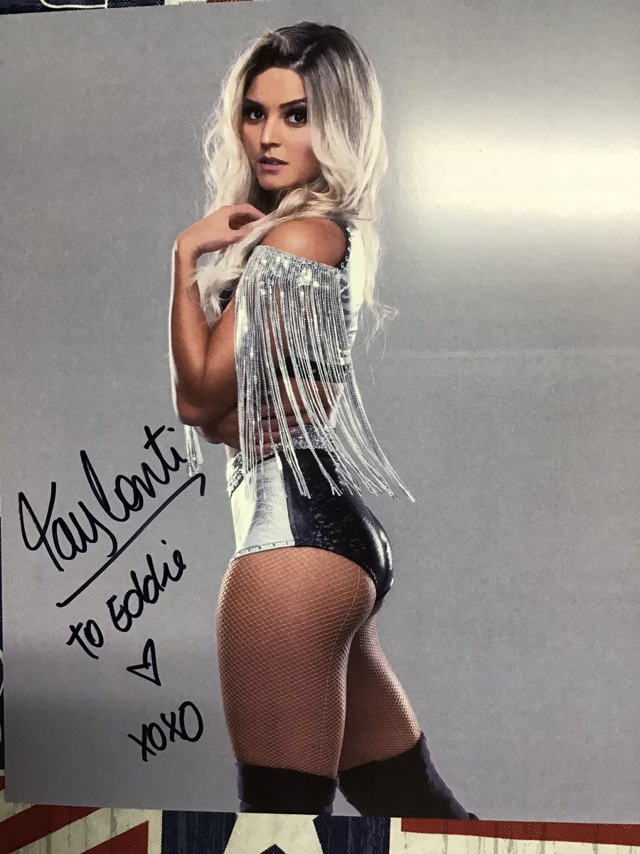 n2thevoid67's tweet photo. My @TayConti_ autographed photos arrived today!! 😍 #TayConti https://t.co/Srke9Z5Ful