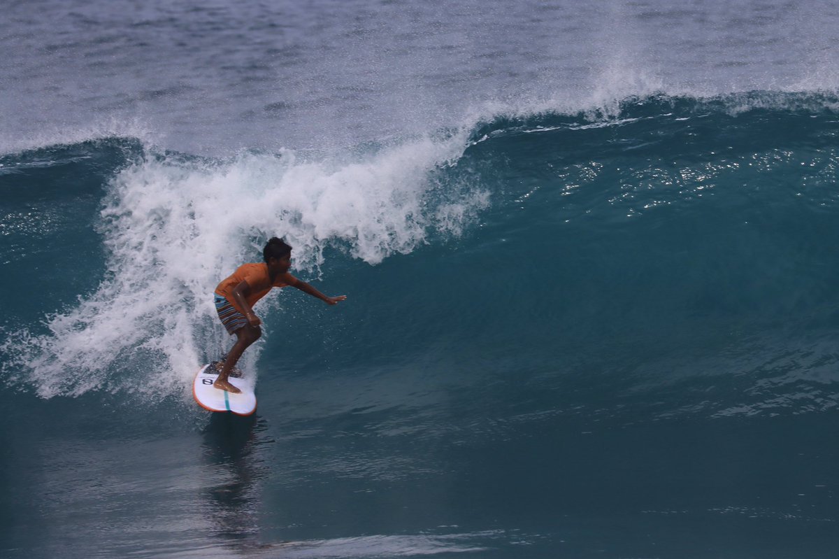 nahshalnasir's tweet photo. Kudhi meehun at raalhugandu 
Our future of surfing looks bright 
@MSAsurfing @dhevihifaafa https://t.co/ZVx9wZ3V8a