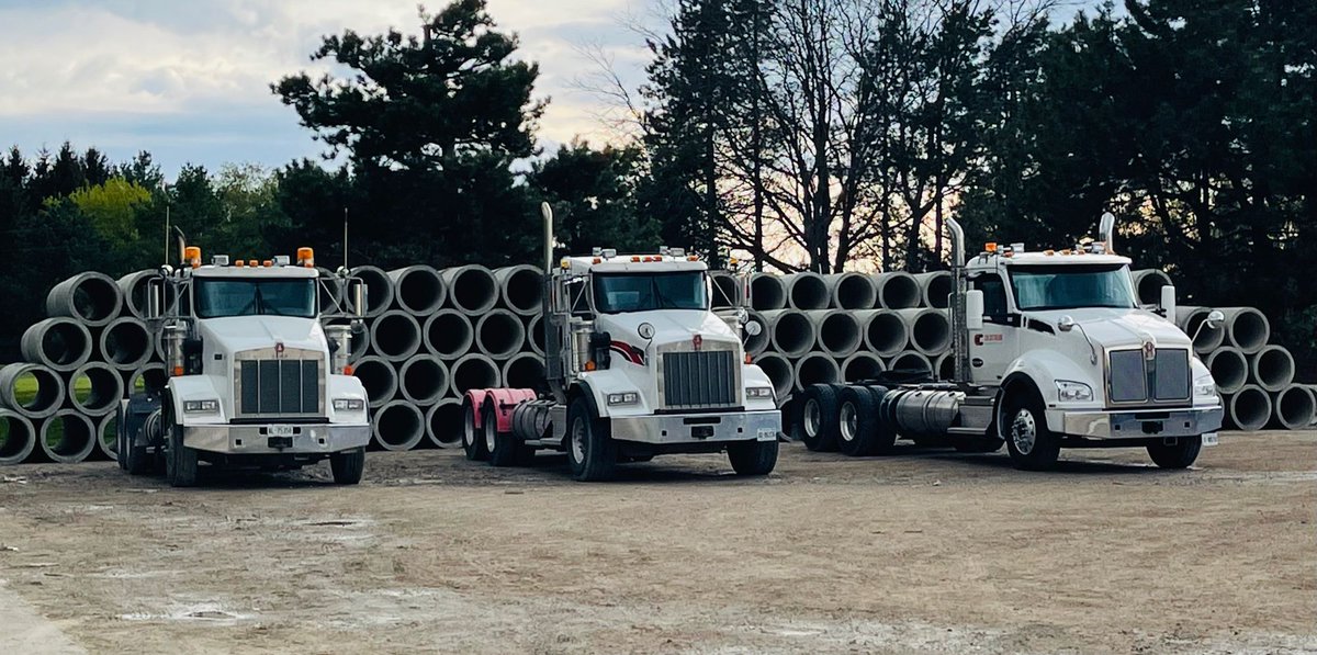 Coldstream_45's tweet photo. All shined up and ready for another week of deliveries!
.
#kenworth #concrete #precast #precastconcrete #infrastructure #construction #custom #coldstreamconcrete #production #manufacturing #familybusiness #ontario #southwesternontario https://t.co/jSieOu9qRv