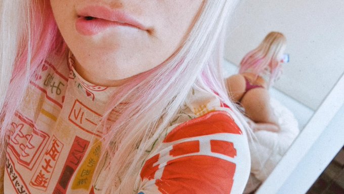 Buenas noches!! 💖 https://t.co/LGufEAs5do<a href="/tag/callme"class="tags"><span>#callme</span></a><a href="/tag/textme"class="tags"><span>#textme</span></a><a href="/tag/sweetmia"class="tags"><span>#sweetmia</span></a>