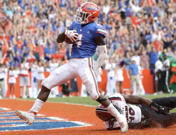 Blessed and honored to receive an offer the University of Florida! <a href="/tech813coach/">Jayson Roberts</a> <a href="/CoachGregKnox/">Greg Knox</a> <a href="/TBTFootball/">#TechTechTech</a> <a href="/BigCountyPreps1/">BCP SPORTS</a> <a href="/DemetricDWarren/">Demetric D. Warren</a>