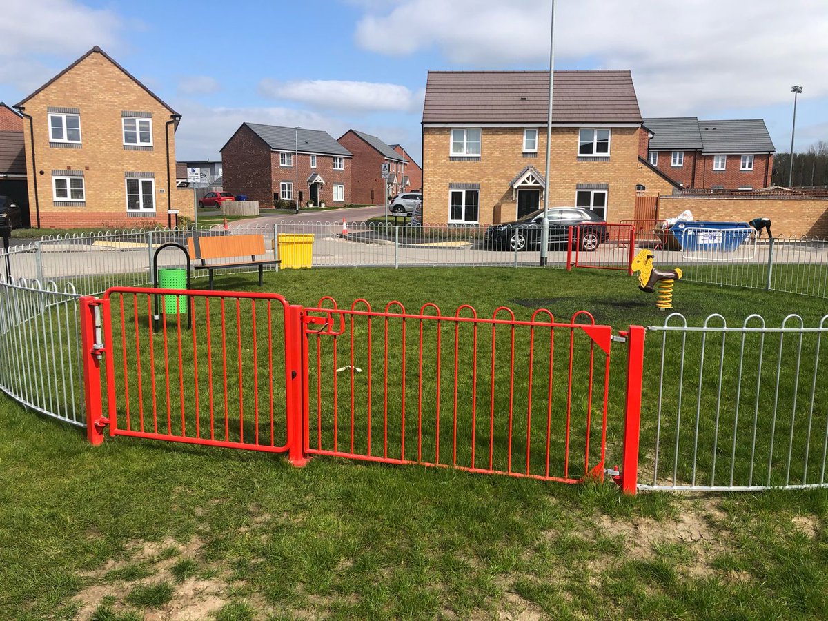 Tim Gill tweet media