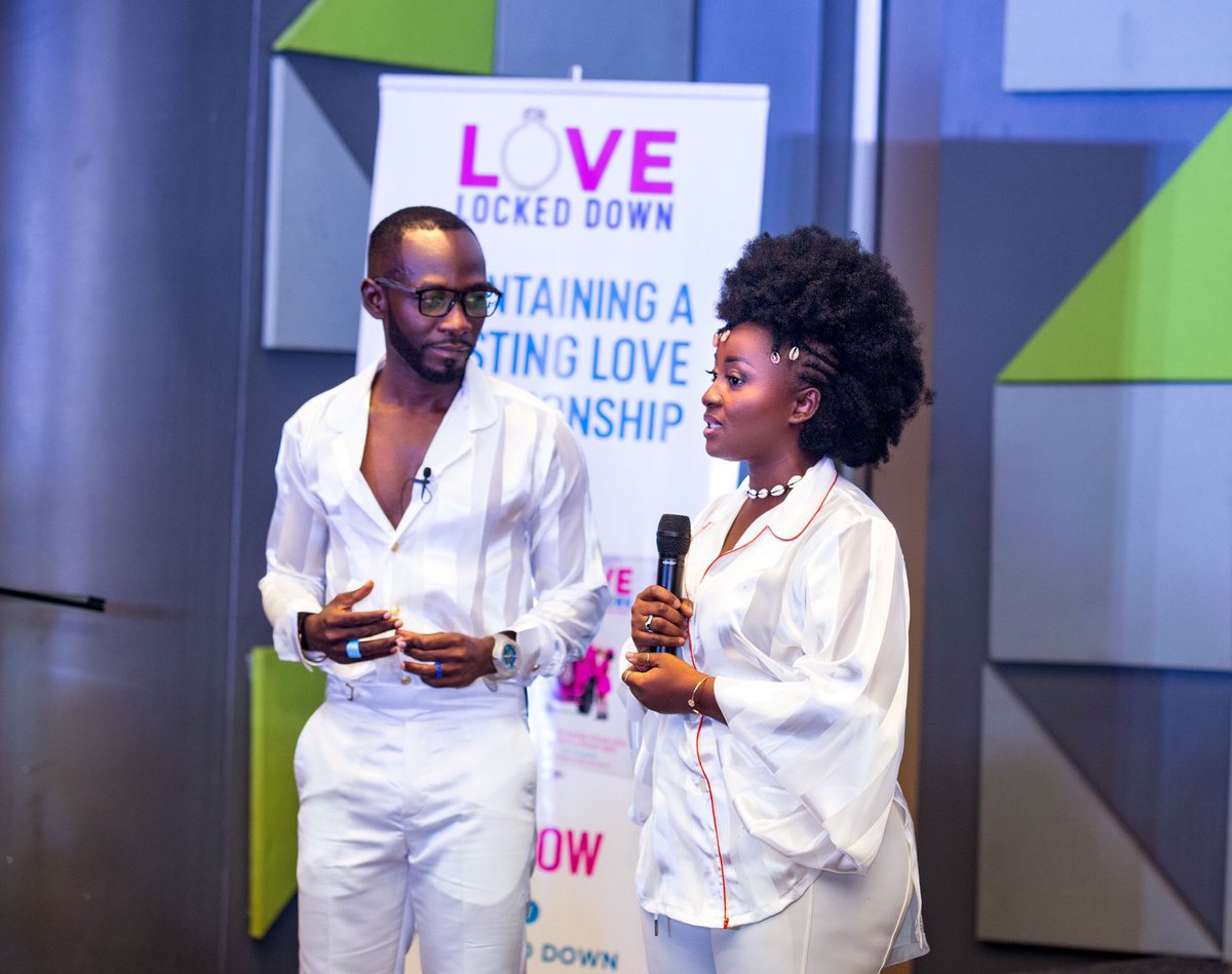 AteaaTina's tweet photo. Congrats to my favorite ppl. @Okyeamekwame and @mrsokyeame Love u guys too much❤️❤️❤️ #suchaninspiration https://t.co/FrCKdbzzKC