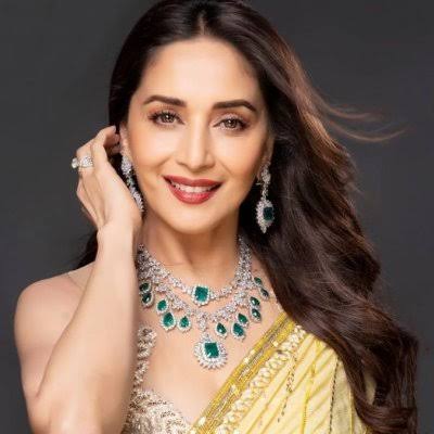 Happy birthday Dhak dhak girl the gorgeous madhuri dixit 