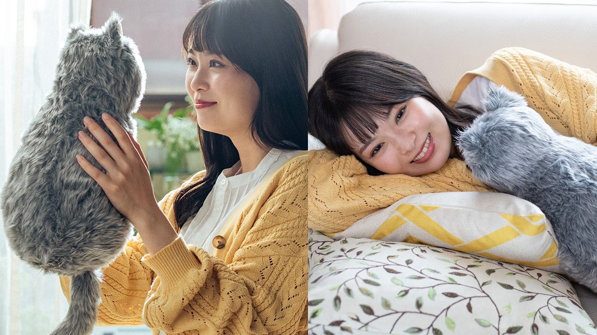 grapejapan's tweet photo. Japan’s faceless lifelike cat plushie purrs in response to pets and acts as a heater
https://t.co/sD3kJokNoB
#cat #cushion #lifelike #MeowEver https://t.co/JZxzJq5INc