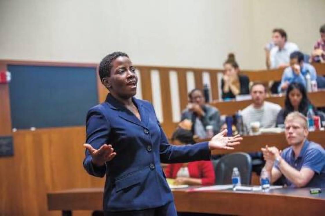 NigeriaStories's tweet image. Meet Dehlia Umunna, the first Nigerian professor of Law at Harvard Law School. She has an unprecedented win record in criminal defense trials and has received numerous awards in recognition of her outstanding work as a criminal defence attorney, and teacher.

Lets celebrate her