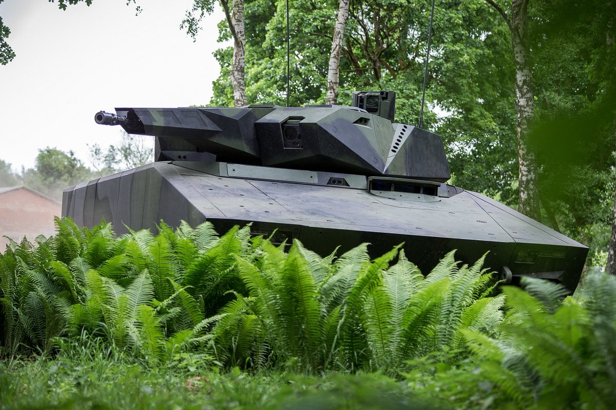 RheinmetallAG's tweet photo. #Activeprotectionsystem for #LynxIFV: market breakthrough for #Rheinmetall’s new #StrikeShield — €140 million order from #Hungary
https://t.co/9QgQM8jEd3
#defence #army https://t.co/8kPWMRHmWG