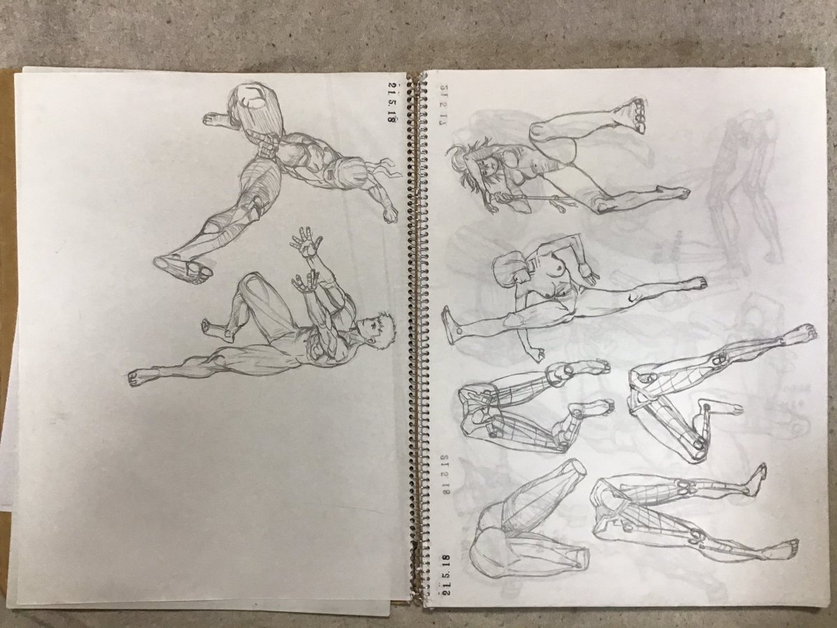 #キムラッキ さん模写学習。全ページ模写を目指してやってます。
現在、2ヶ月と数日で、169ページまで完了。
大体400ページあるのでまだまだ先は長いですが、やっててとても楽しいし、実際に人体への理解が大きく進んだと思います。
可能な限り毎日やってるので、これからはやったらUPしようかと。