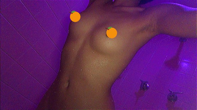 Watch Shea Briar's leaked NSFW photo on TwXstars