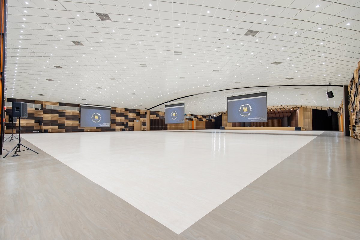 HARMAN_Pro's tweet photo. Naresuan University recently required a complete solution to ensure unparalleled audio and video quality for seminars and exhibitions in their new educational facility. Learn how Mahajak Development Co., Ltd. developed an industry-leading HARMAN AV system: https://t.co/t3ygzFkuC8 https://t.co/qnbiT3FnRC