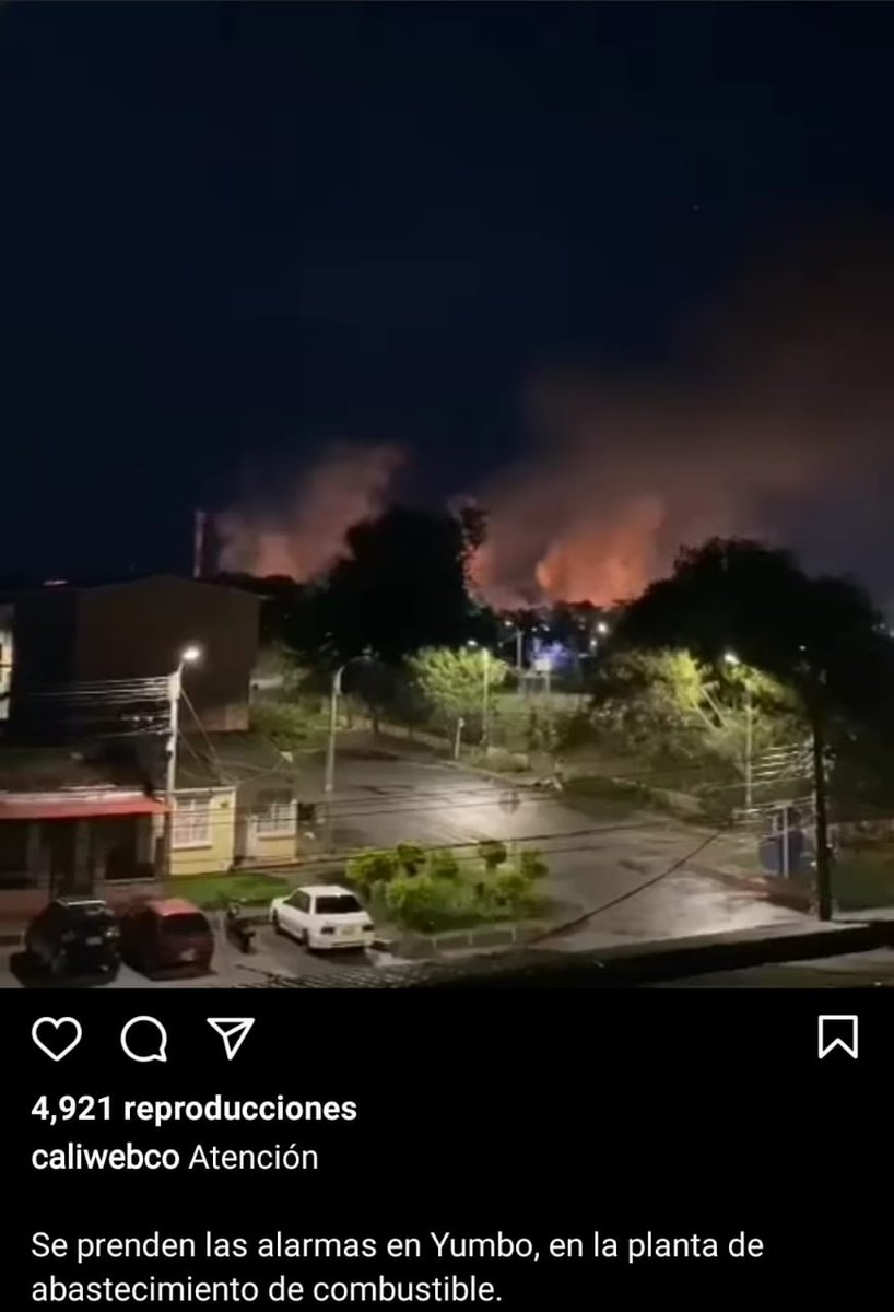 albertobejarans's tweet photo. La ausencia de control de la situacion en Yumbo es materia de una verdadera asonada en los depósitos de combustible del sur occidente del país, caos insostenible, comprometida la vida e integridad de la población, autoridades responsables por accion o por omisión https://t.co/3iBBIj7aL0