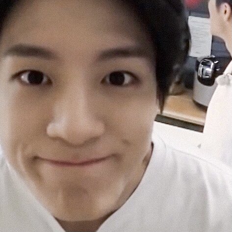 ผมหน้าเหมือนกันตรงไหนคับ (˶ ･ ֊ ･ ˶)