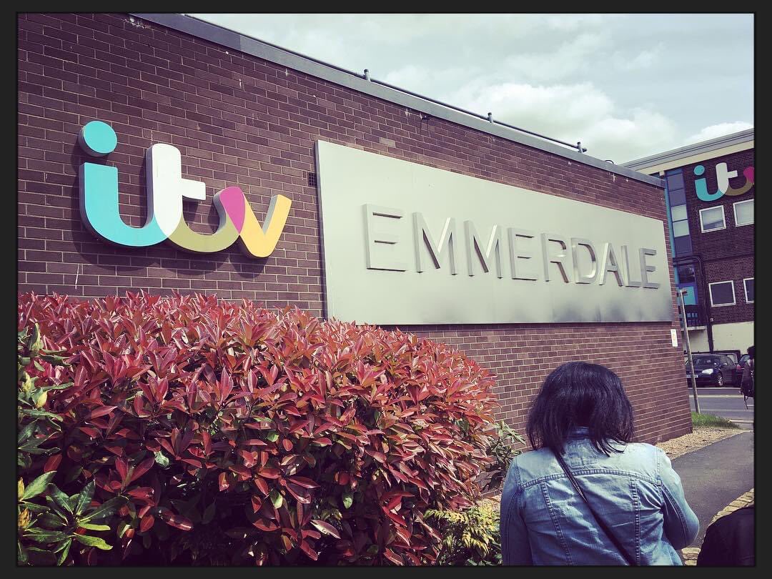sharigledhill's tweet photo. Three years since I spent a day with the Emmerdale writing team on a workshop day. It remains a highlight of my writing life π #emmerdale #tvwriting #creative #storylining https://t.co/E9PAmZ1jgo