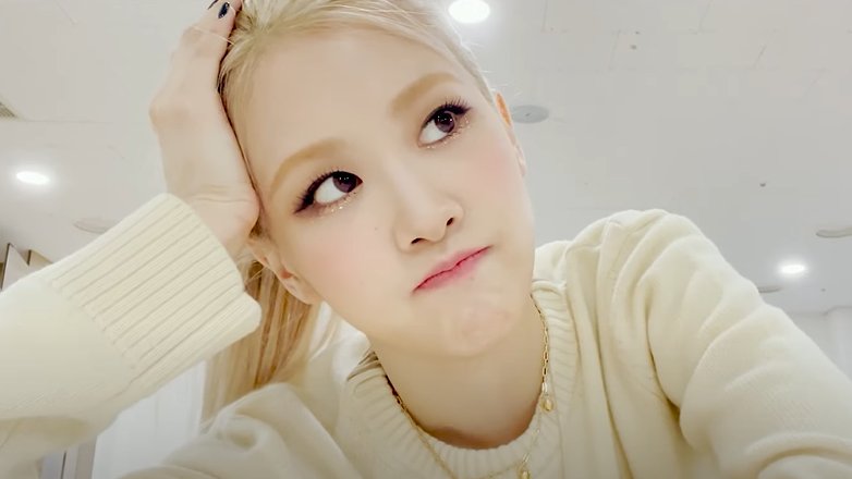 rpwshunga's tweet photo. 😐 https://t.co/4GAz2wvinU
