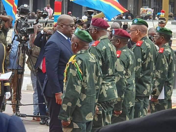 JACF_RDC's tweet photo. SOS #FARDC: Renseignez vous d'abord sur la vie misérable et méprisable que mènent le soldat et sa famille (mal logés, mal payés, mal soignés, mal nourris), allez visiter le camps Kokolo, palpez du doigt la réalité, après revenez nous dire comment comptez vous soutenir nos #FARDC https://t.co/wgPqIZh264