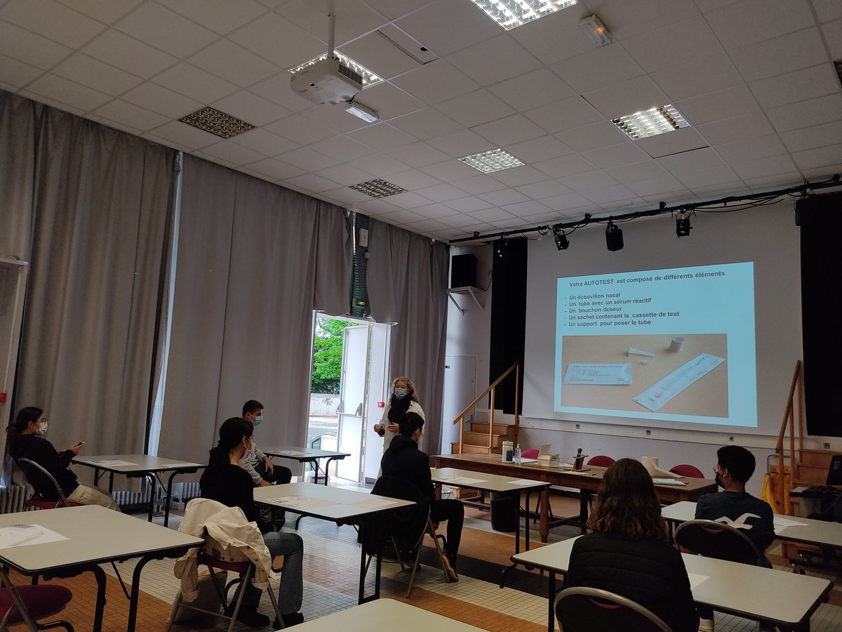lyceeJDAlbret's tweet photo. Séance d'autotests à #JeanneD'Albret aujourd'hui https://t.co/Fe2A7zrdwi