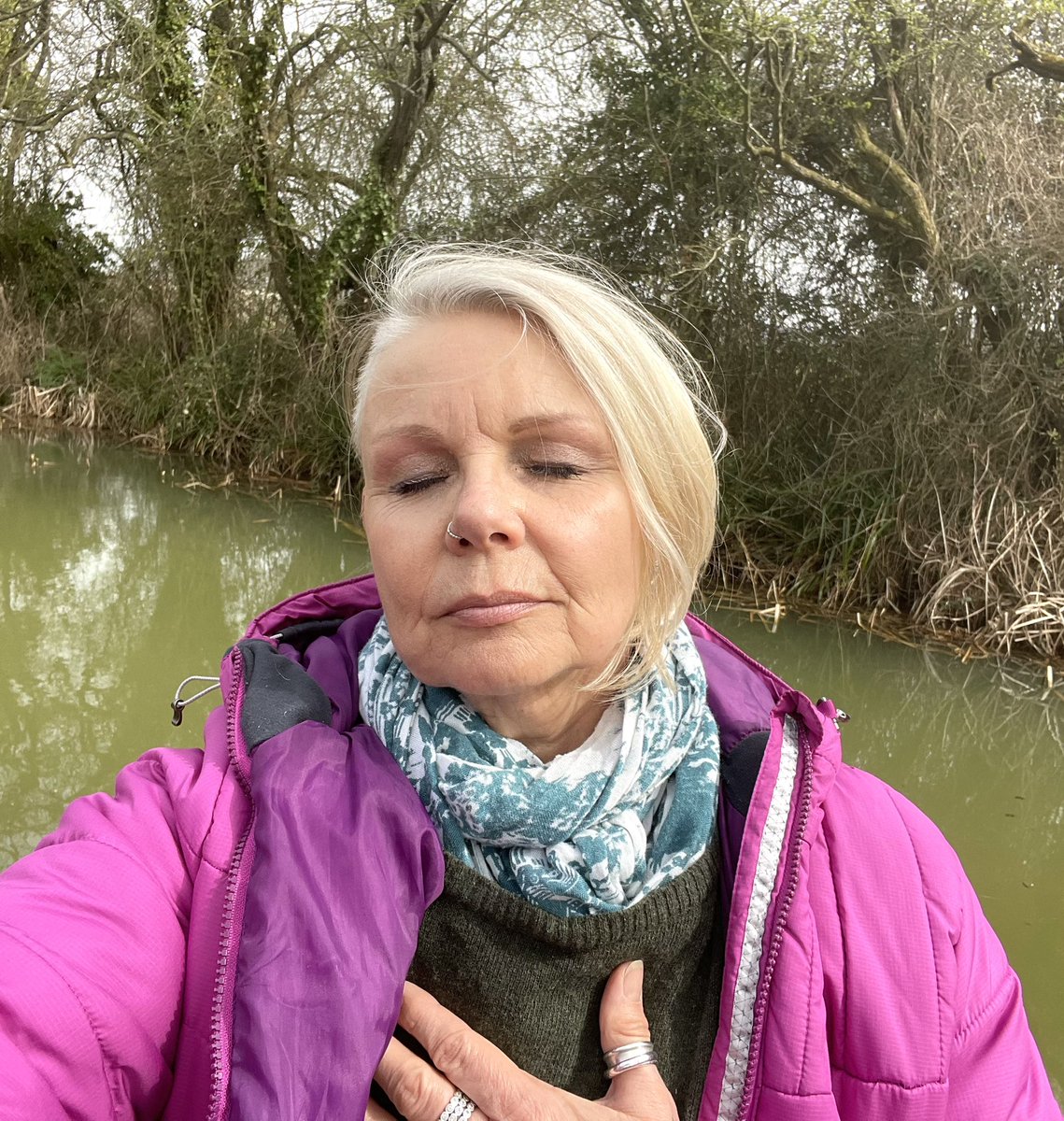 Take a deep breath! 

Great advice but not always easy to do when we are stressed 

Discover how and why to breathe down into your body 

It’s so helpful for our mental health and relationships 

Watch this Use it and share it youtu.be/oHtDq2l7_co