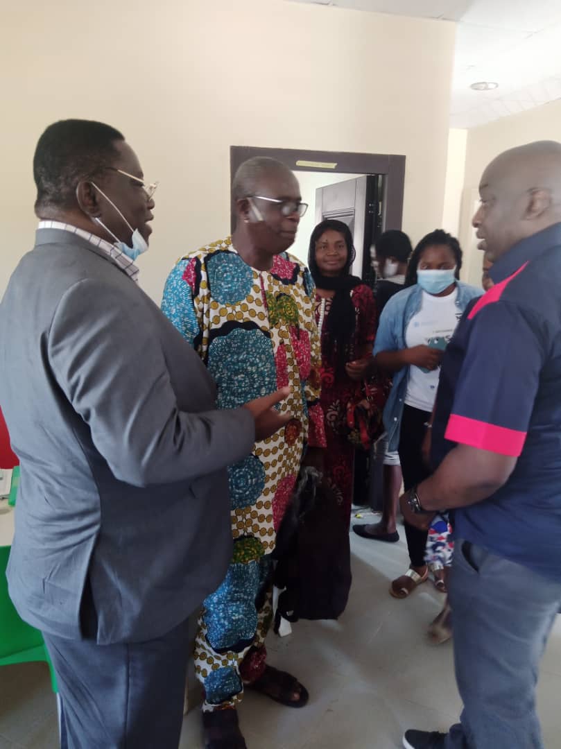 nissng's tweet photo. Ongoing: Soil Science Society of Nigeria SSSN45th Annual Conference in BOWEN UNIVERSITY IWO Osun State.
NISS delegation is fully represented.
Arrival and Registration on going.
#soil #SSSNbowen2021 #bowenuniversity #isric #FAO #gsp #globalsoilpartnership #asp #soil4life https://t.co/bzaHZ0Hee3