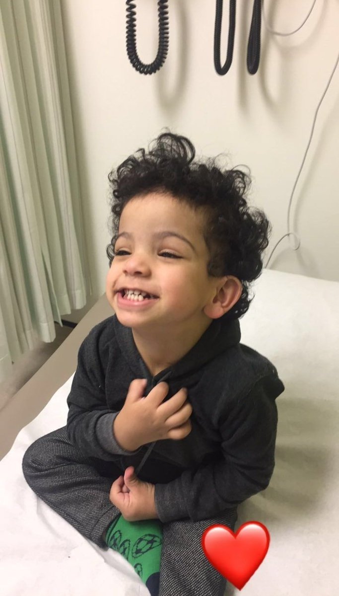 بدوي صغير ✌️

من ذوي الإعاقة الحركية

تُقدم له الرعاية الصحية بكل كفاءة في صرح طبي سعودي بكوادر سعودية 

#شربل_وهبة