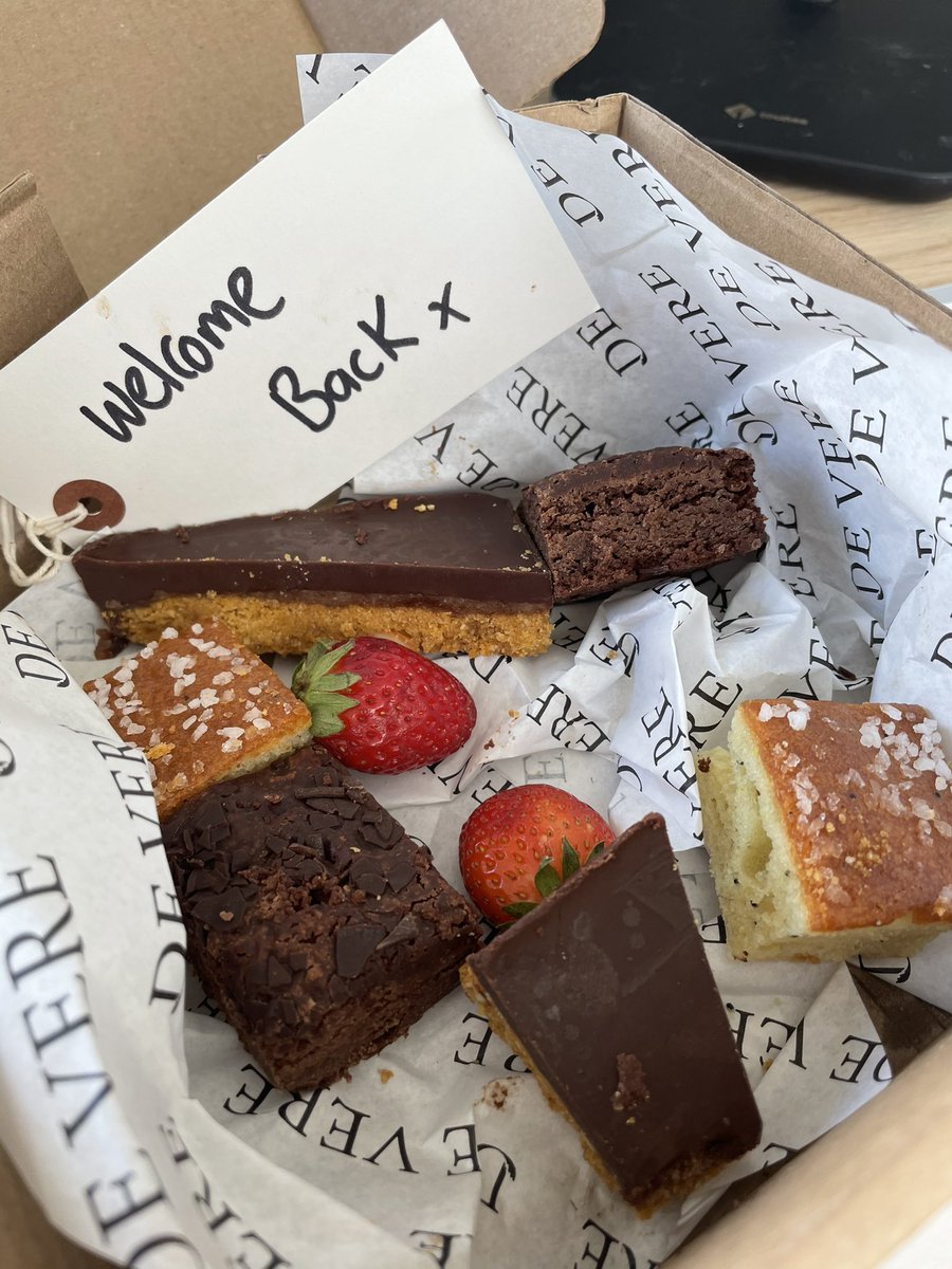 We are back at @EMCCHotel today! Such a warm welcome from all their amazing team. Great to see all open &amp; ready for business again 🙌#VirtualEventHub #PERFECT_EU #Conference #meetsafemeetssmart #LoveNotts #WeMakeEvents 💚