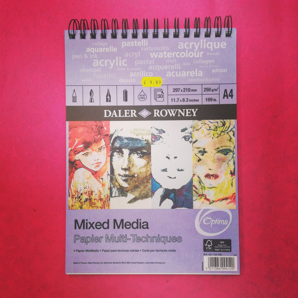 StudioArtsG's tweet photo. Can't decide what medium to use? With these mixed media pads you can use acrylics, watercolours, pastels, pens, pencils and more. Let your imagination run wild #mixedmedia #dalerrowney #shoplocal https://t.co/g2ydorAMY3