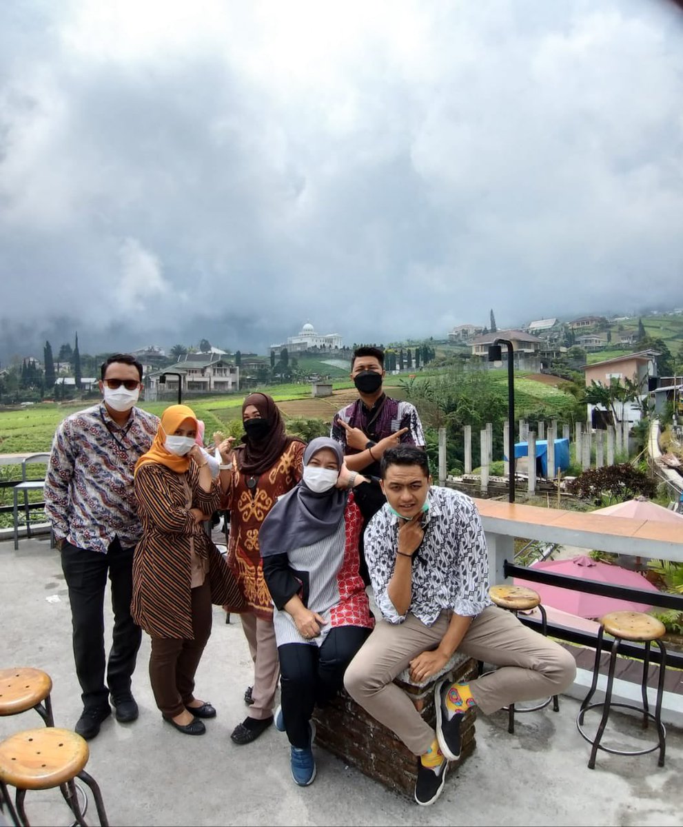 randybima36's tweet photo. Team/keluarga program https://t.co/WnXdwRUjyd