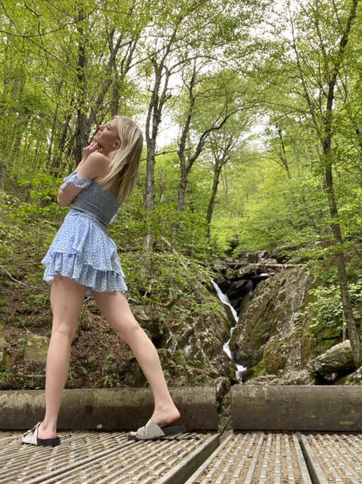 I want to be happy all the time 💖 https://t.co/bSc7Mx2pFJ