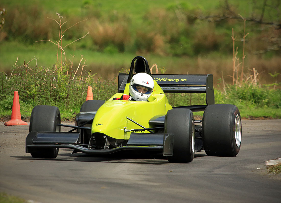 Rob MacDonald (@robmacshots) on Twitter photo Lynn Owen through Keepers at Loton park. <a href="/hdlcc/">HDLCC Hagley & District Light Car Club</a> <a href="/LynnSteveOwen/">Lynn & Steve Owen</a> <a href="/DaveDOengg/">Dave Oldridge</a> <a href="/OMSRacingCars/">OMS Racing</a> Lynn Owen through Keepers at Loton park. <a href="/hdlcc/">HDLCC Hagley & District Light Car Club</a> <a href="/LynnSteveOwen/">Lynn & Steve Owen</a> <a href="/DaveDOengg/">Dave Oldridge</a> <a href="/OMSRacingCars/">OMS Racing</a>