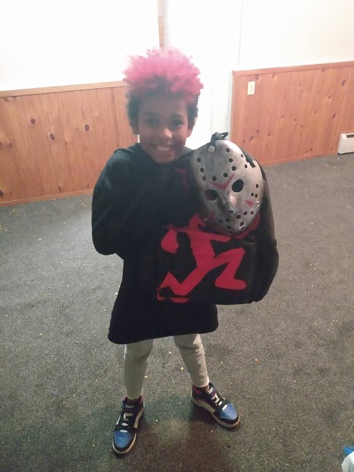 Glad my Step Daughter is a Jugglette 😊😊😊😊😊 https://t.co/qgtT0VkaMM<a href="/tag/endpolicebrutality"class="tags"><span>#endpolicebrutality</span></a><a href="/tag/endsars"class="tags"><span>#endsars</span></a><a href="/tag/endpolicebrutal"class="tags"><span>#endpolicebrutal</span></a>