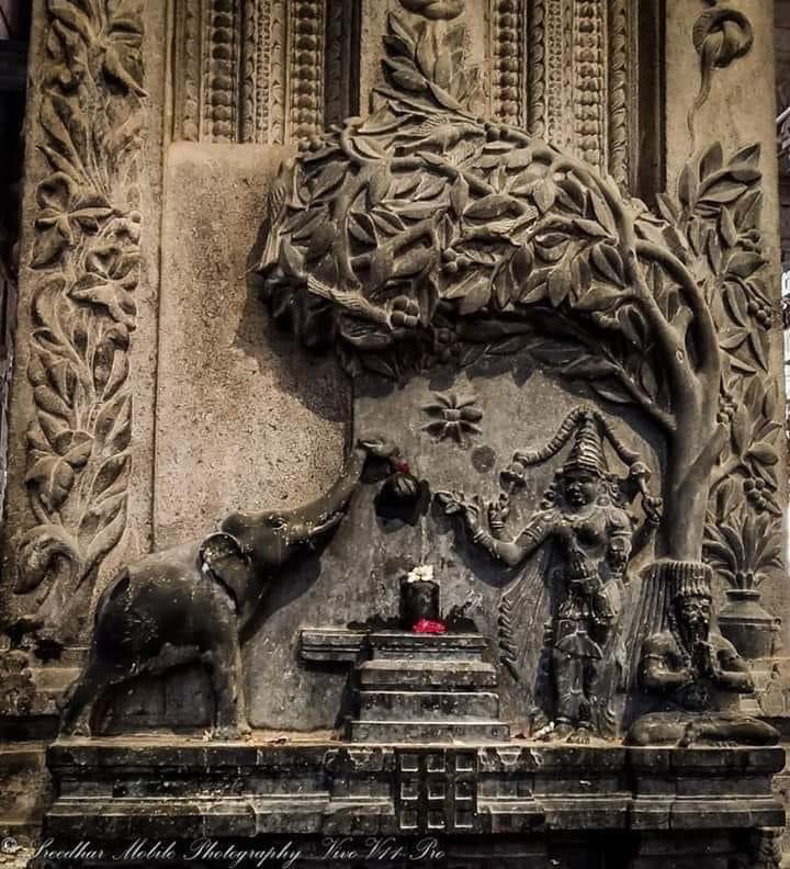 IndiaTales7's tweet image. When rest of the World was trying to draw on stone our ancestors did an extraordinary piece of 3D carvings on one of the hardest rock i.e granite. 

And they asks us- what did we built !