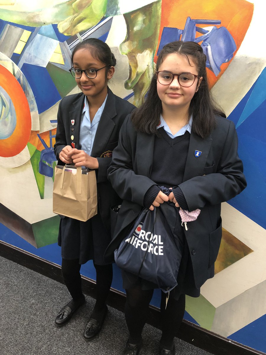 Dora and Jasleen celebrating their success in the Kineton STEM mascot competition, receiving their goodie bags! @KinetonSTEM