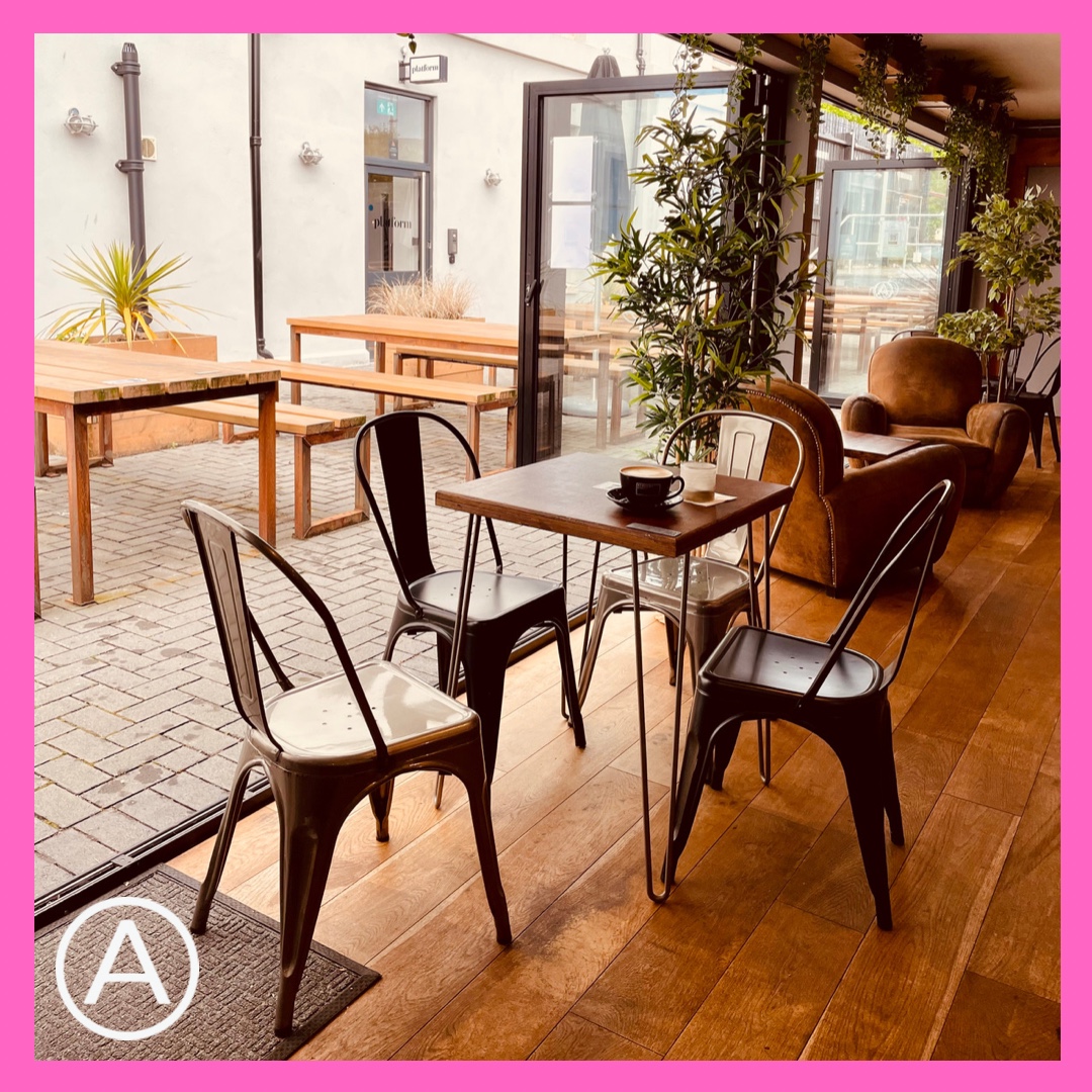 Are you going to take your coffee sitting inside or outside? The choice is yours at Academy Platform.
#academyplatform #cardiff #cardiffbay #coffee #outsideseating #insideseating #brunch #coffeelovers #cafebar #supportlocalbusiness #workhardandbenicetopeople