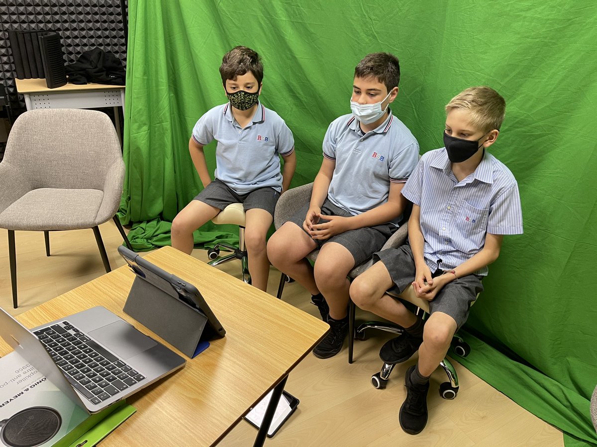 BSBCPrimaryHT's tweet image. We are getting ready!!!! #minecraftproject