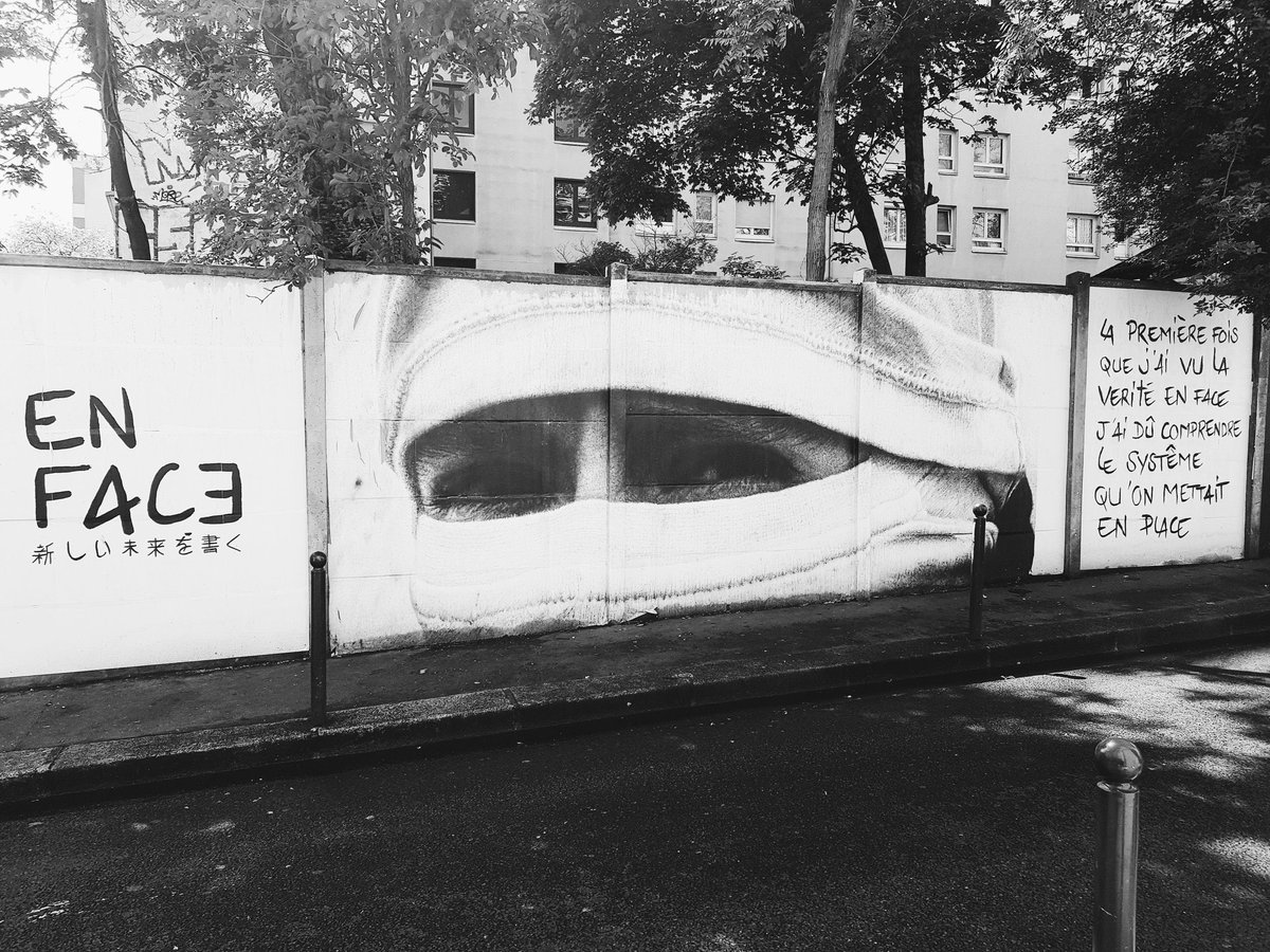 Kulturlesite_'s tweet photo. Une magnifique fresque rendant hommage à Népal, dans le 20ème arrondissement de Paris. 🕊 https://t.co/A0BxfPsovA