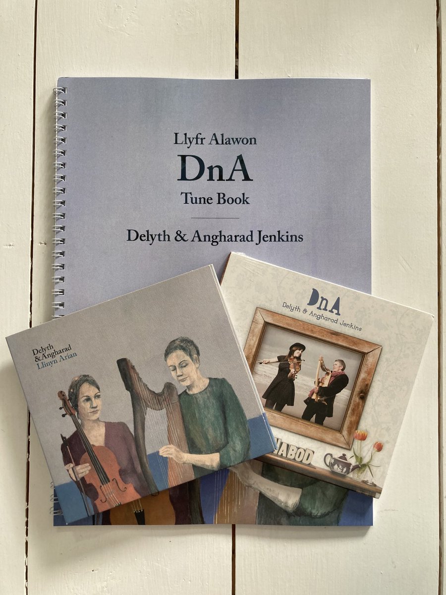 Delyth&Angharad (@dnafolk) on Twitter photo Delighted to say that at long last our Llyfr Alawon DnA Tune Book is now available!📖
dna-folk.co.uk/shop
Thank you to <a href="/carysevans55/">Carys Evans</a> for the artwork.
Happy playing! 🎶 Delighted to say that at long last our Llyfr Alawon DnA Tune Book is now available!📖
dna-folk.co.uk/shop
Thank you to <a href="/carysevans55/">Carys Evans</a> for the artwork.
Happy playing! 🎶