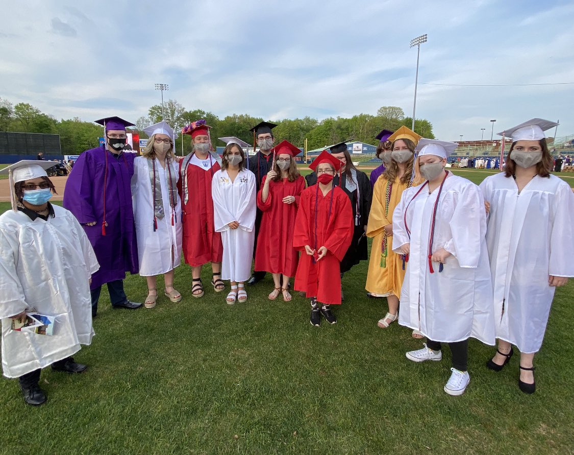tctcvisdesign's tweet photo. Congratulations Visual Design &amp; Imaging senior class of 2021! https://t.co/mmhW0eSTNe