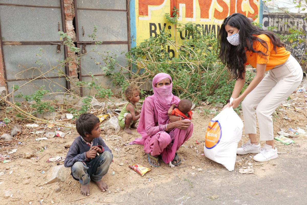 Ration kits are being delivered to Indian families impacted by #COVID19.

<a href="/yourCashaa/">Cashaa</a> <a href="/UnicasCrypto/">Unicas</a>

#CryptoAgainstCovid #NoOneSleepsHungry #Covid19IndiaHelp