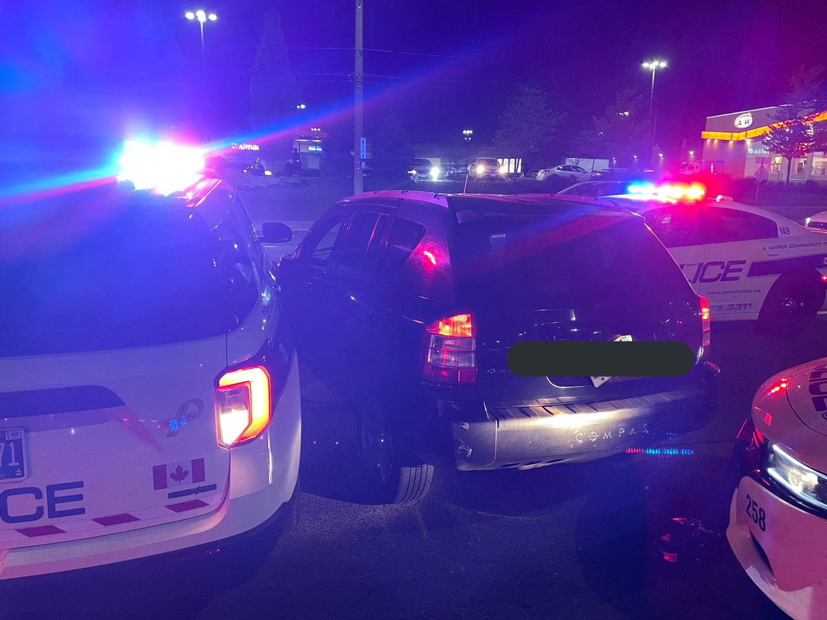 PRPRoadSafety's tweet image. Last night 22 Delta ,@PRPRoadSafety and @PRPK9 were able to stop this driver from harming anyone after he was caught driving into on coming traffic. The driver attempted to evade police with negative results. It suspected this driver was impaired by alcohol 🍺. #VisionZero