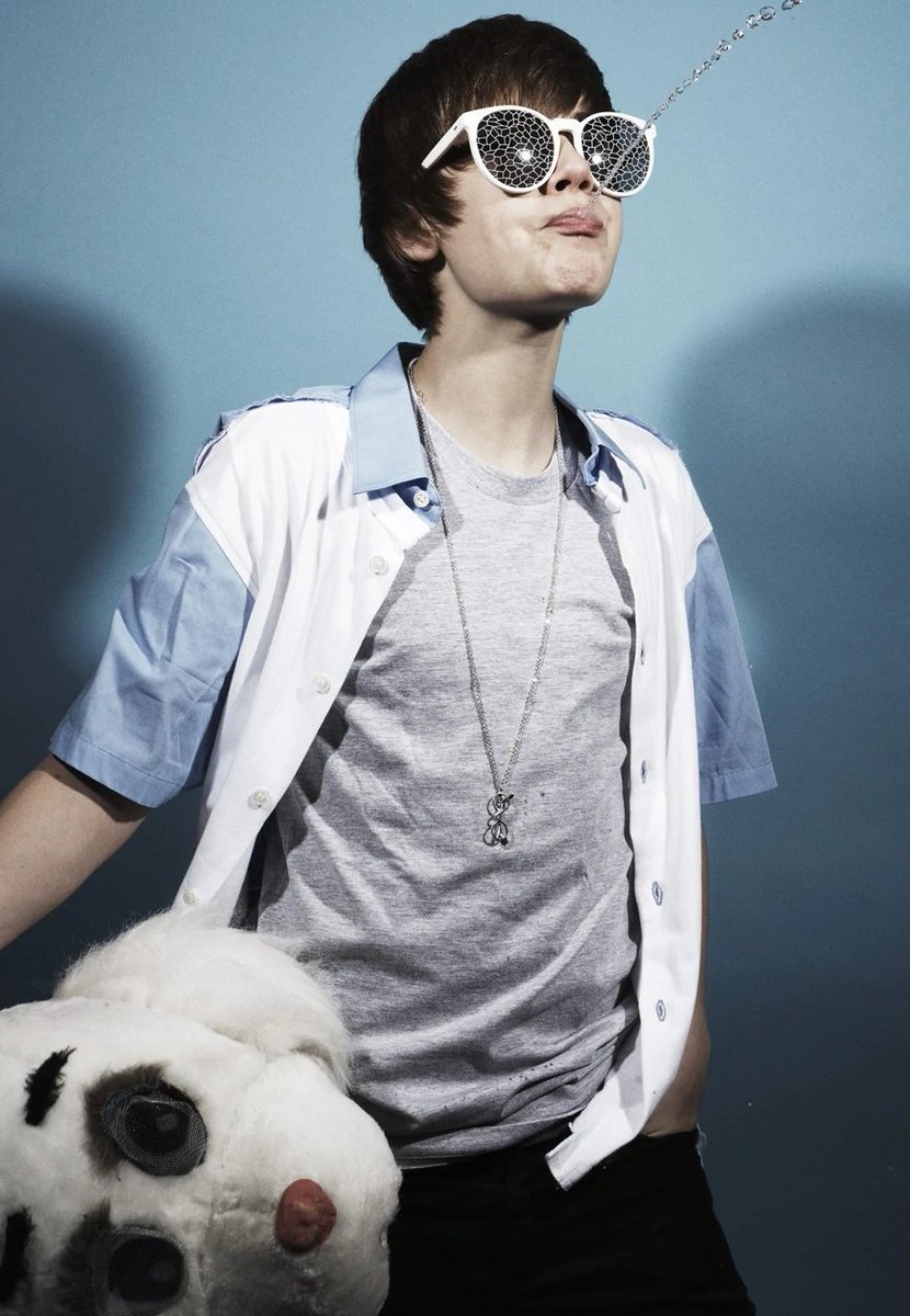 votebybelieber's tweet image. Beliebers Voting Party!

First Goal: 400 Replies 

I vote for #JFCJustinBieber